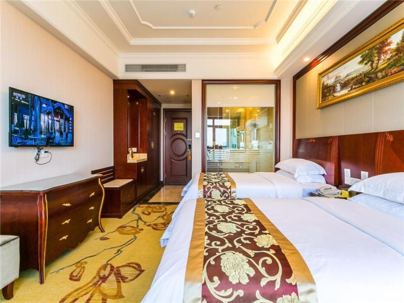 Vienna Hongqiao National Convention And Exhibition Center Wanda 4*