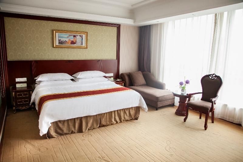 Vienna Hongqiao National Convention And Exhibition Center Wanda Hotel